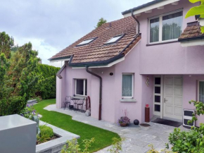 Hillside Homestay near Luzern by Menbergs Harmony Homestay